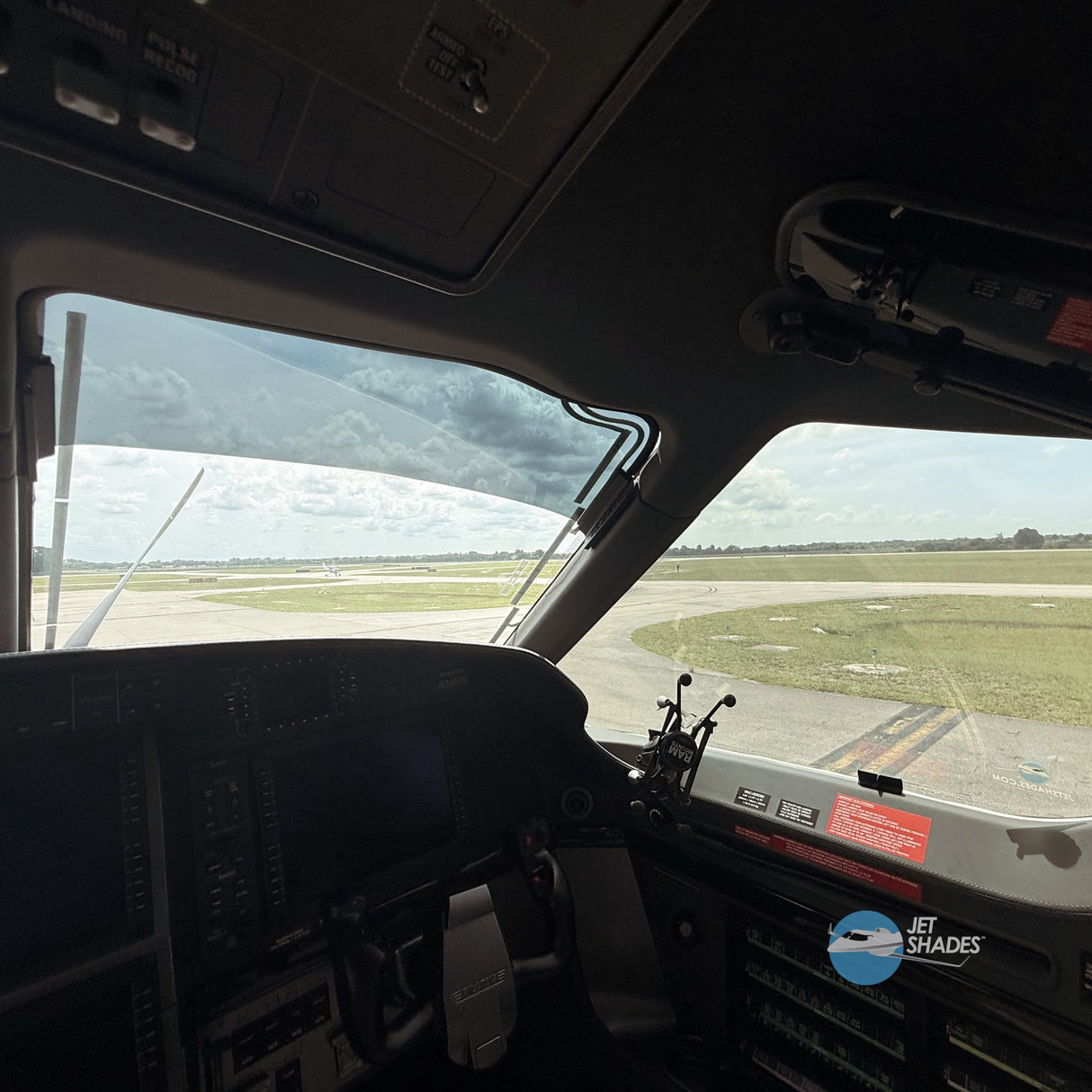 Jet Shades for Pilatus PC-12 NGX